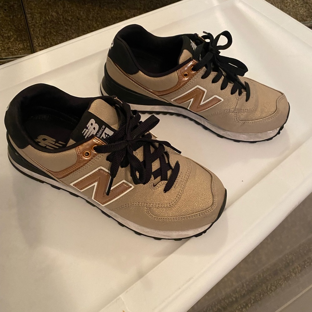 New  balance sneakers